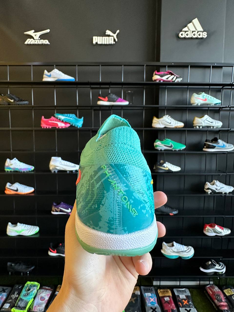 NIKE PHANTOM LUNA ELITE IC + BRINDES (PRONTA ENTREGA)