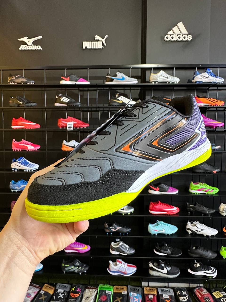 UMBRO PRO 5 BUMP CLUB (PRONTA ENTREGA)