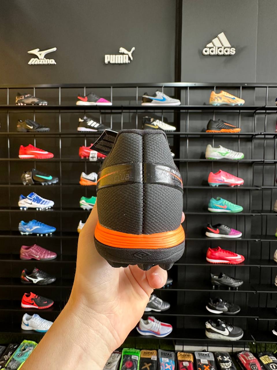 UMBRO ADAMANT MASTER CLASS PRONTA ENTREGA