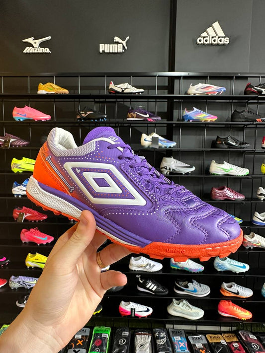 UMBRO ADAMANT HALLOWEN + BRINDE (PRONTA ENTREGA)