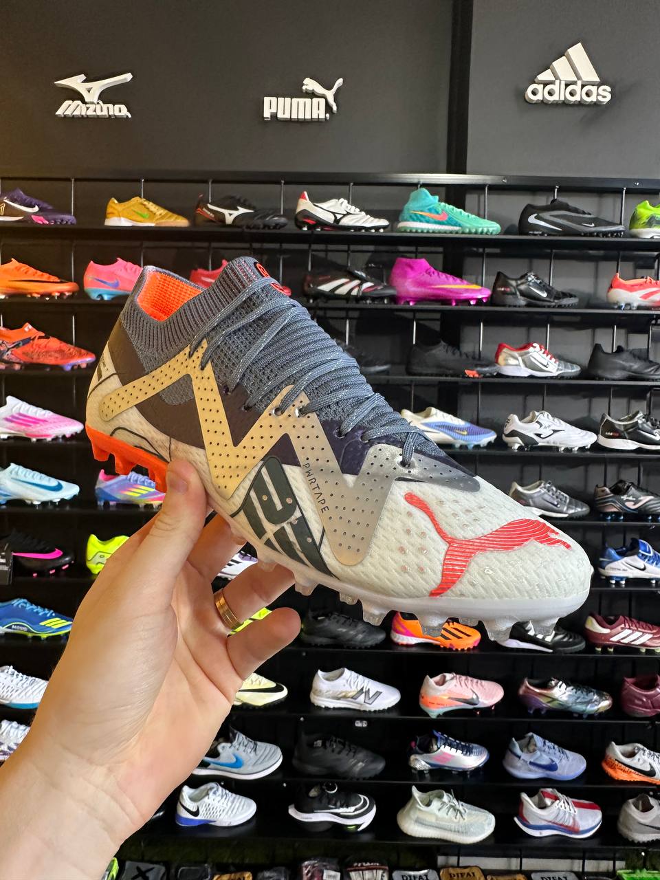 PUMA FUTURE MG + BRINDES (PRONTA ENTREGA)