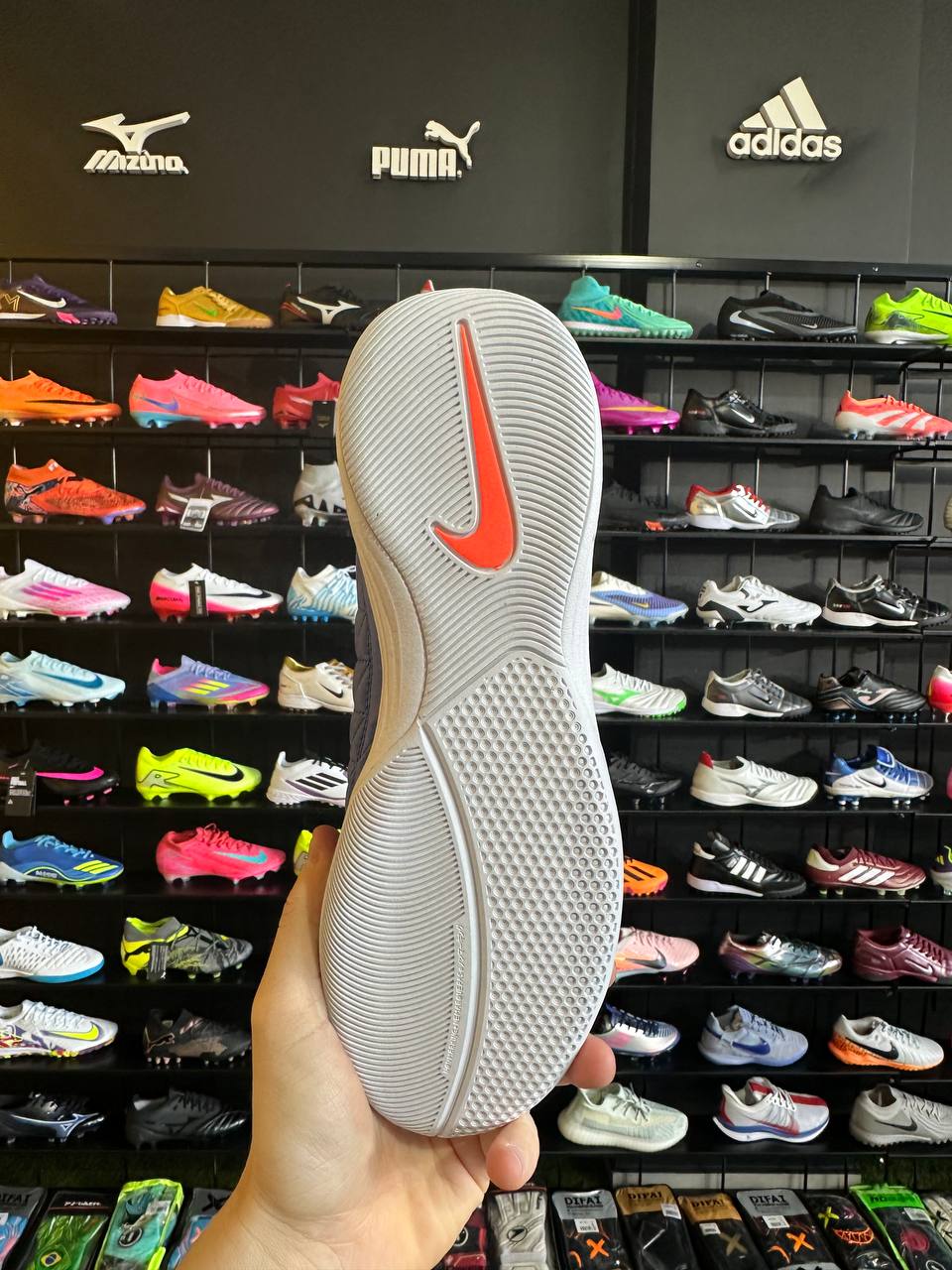 NIKE LUNAR GATO IC + BRINDE (PRONTA ENTREGA)