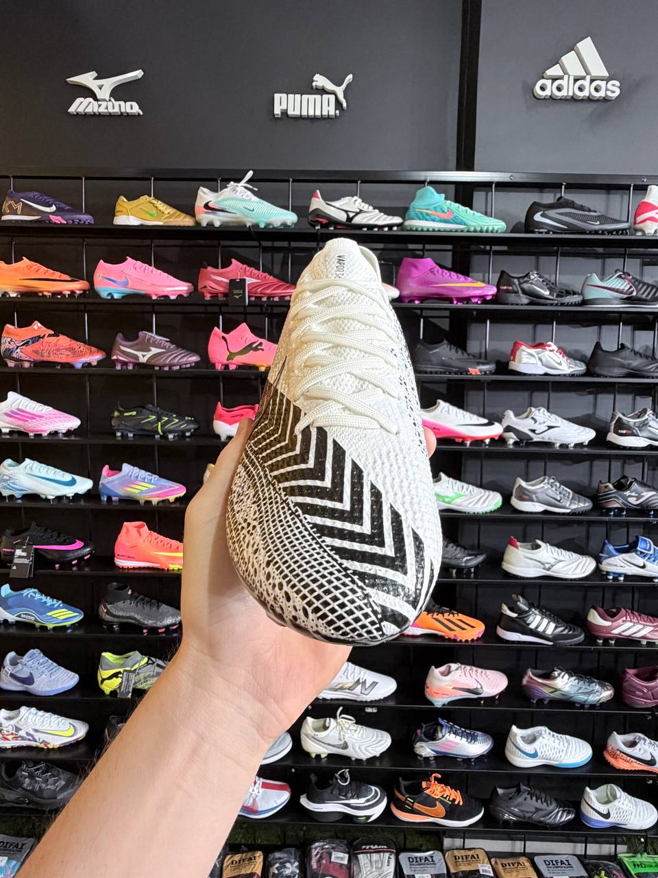 NIKE VAPOR 13 FG+ BRINDE (PRONTA ENTREGA)