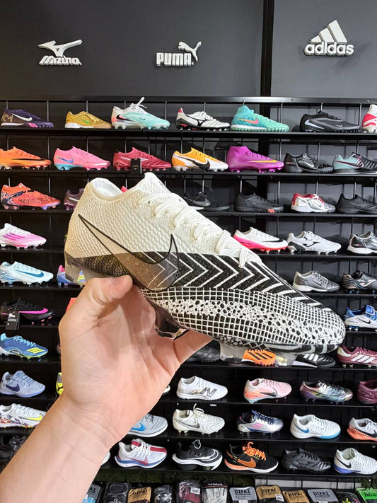 NIKE VAPOR 13 FG+ BRINDE (PRONTA ENTREGA)