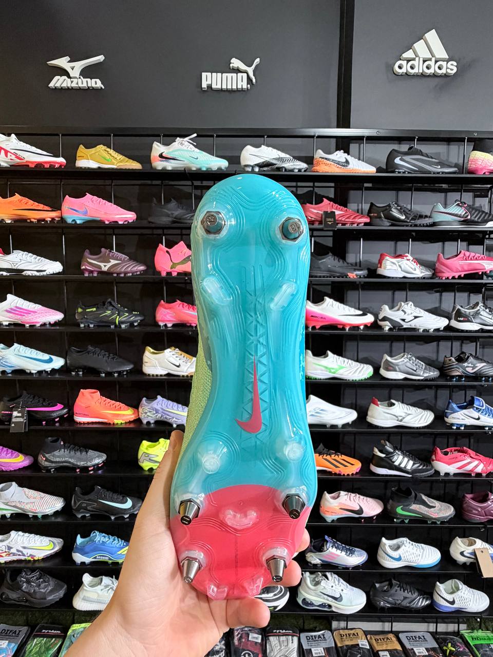 NIKE PHANTOM LUNA SG + BRINDE (PRONTA ENTREGA)