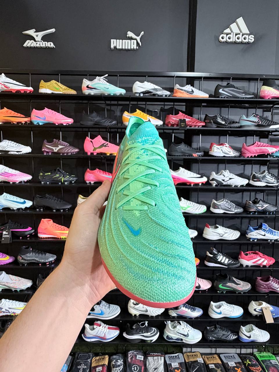 NIKE PHANTOM LUNA SG + BRINDE (PRONTA ENTREGA)