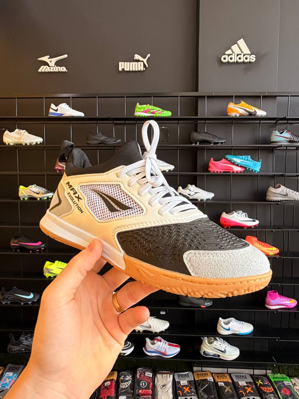 PENALTY FUT MAX EVOLUTION LOCKER + BRINDES (PRONTA ENTREGA)