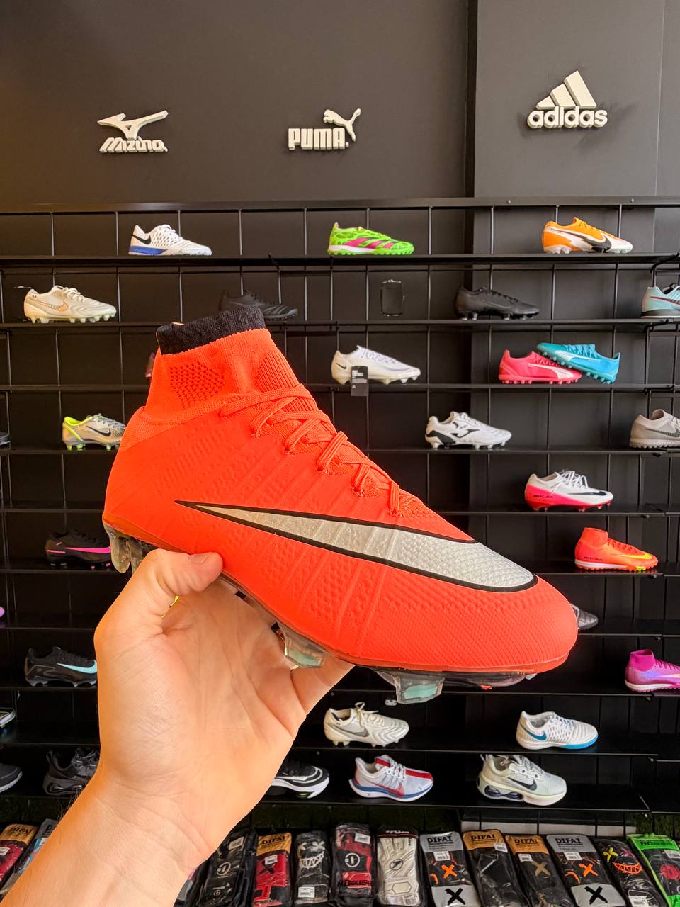NIKE SUPERFLY 5 FG + BRINDE (PRONTA ENTREGA)