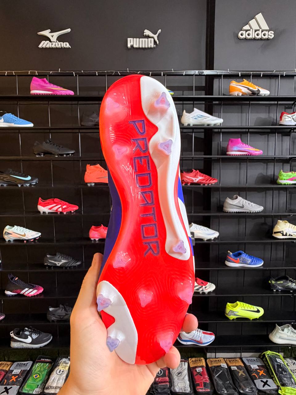 ADIDAS PREDATOR FG PROFISSIONAL + BRINDE (PRONTA ENTREGA)