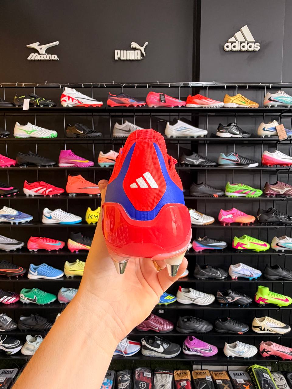 ADIDAS PREDATOR SG + BRINDES (PRONTA ENTREGA)