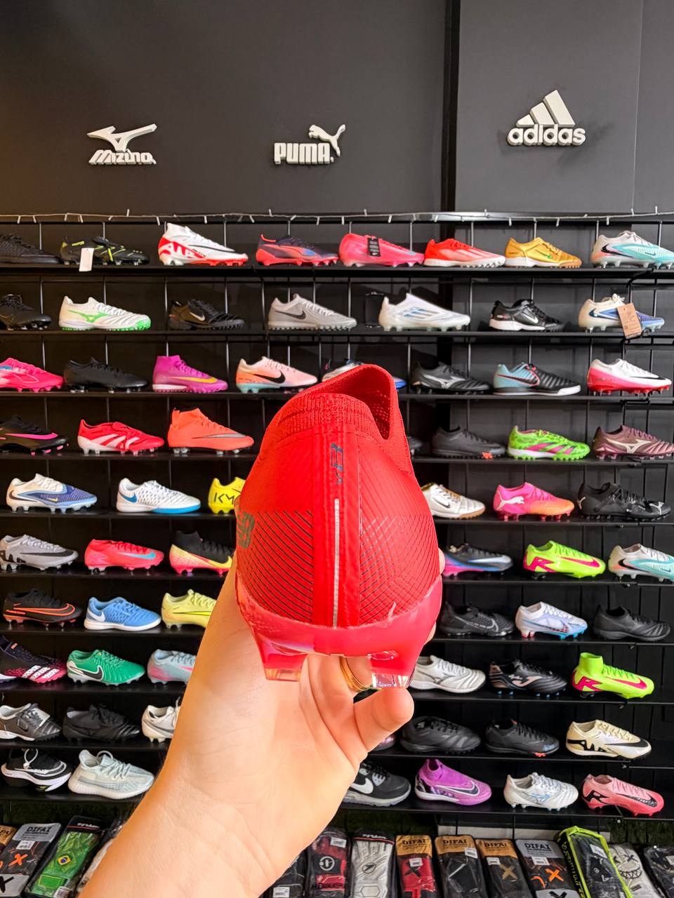 NEW BALANCE FURON FG + BRINDES (PRONTA ENTREGA)