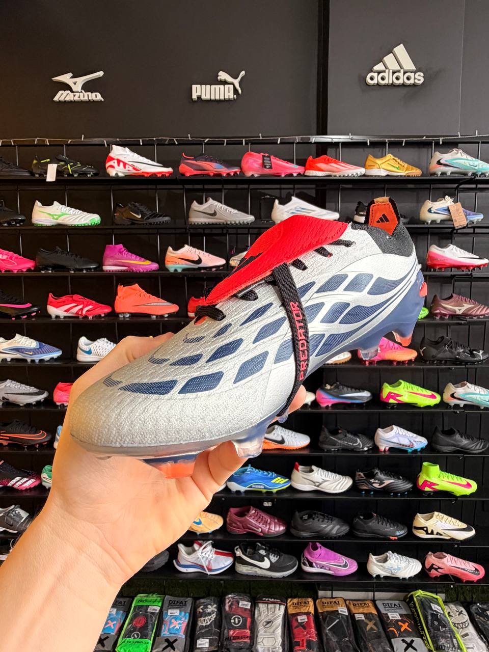 ADIDAS PREDATOR 2026 FG + BRINDES (PRONTA ENTREGA)