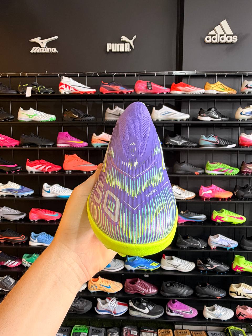 ADIDAS F50 TF + BRINDES (PRONTA ENTREGA)