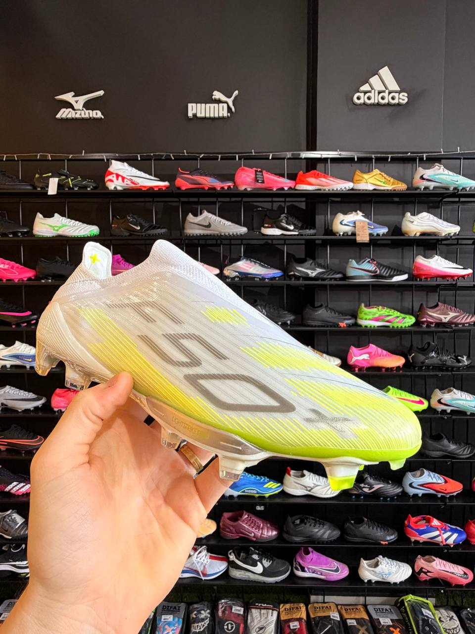 ADIDAS F50 FG  + BRINDES (PRONTA ENTREGA)