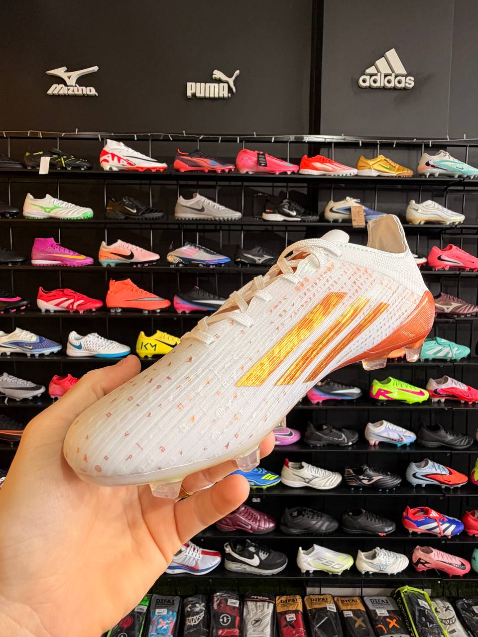 ADIDAS F50 FG + BRINDES (PRONTA ENTREGA)