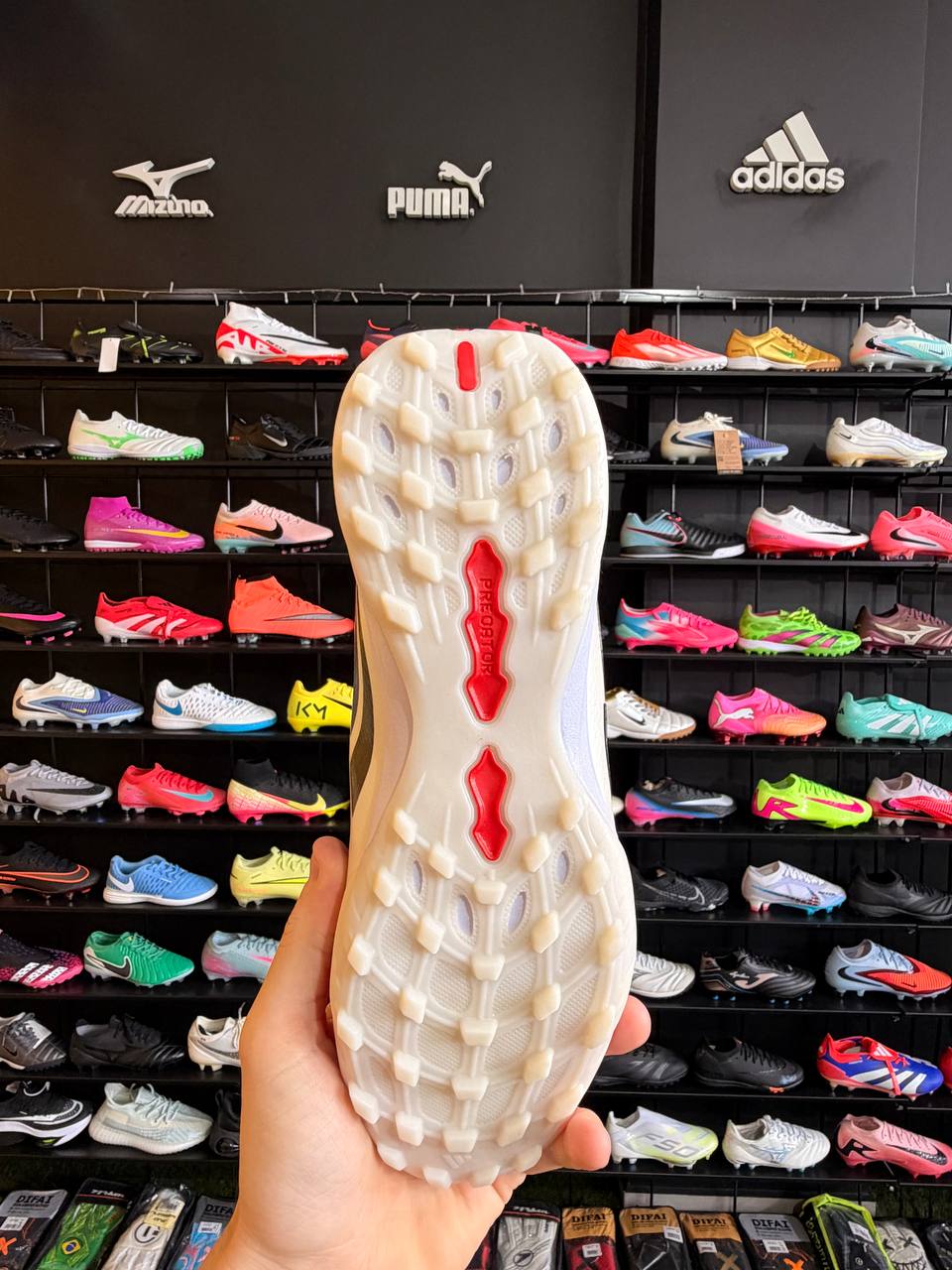 ADIDAS PREDATOR TF + BRINDES (PRONTA ENTREGA)
