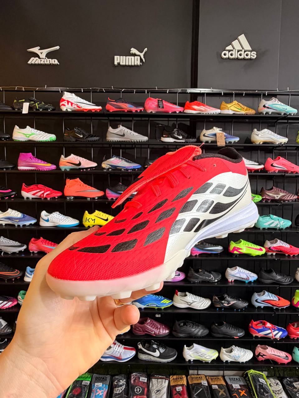ADIDAS PREDATOR TF + BRINDES (PRONTA ENTREGA)