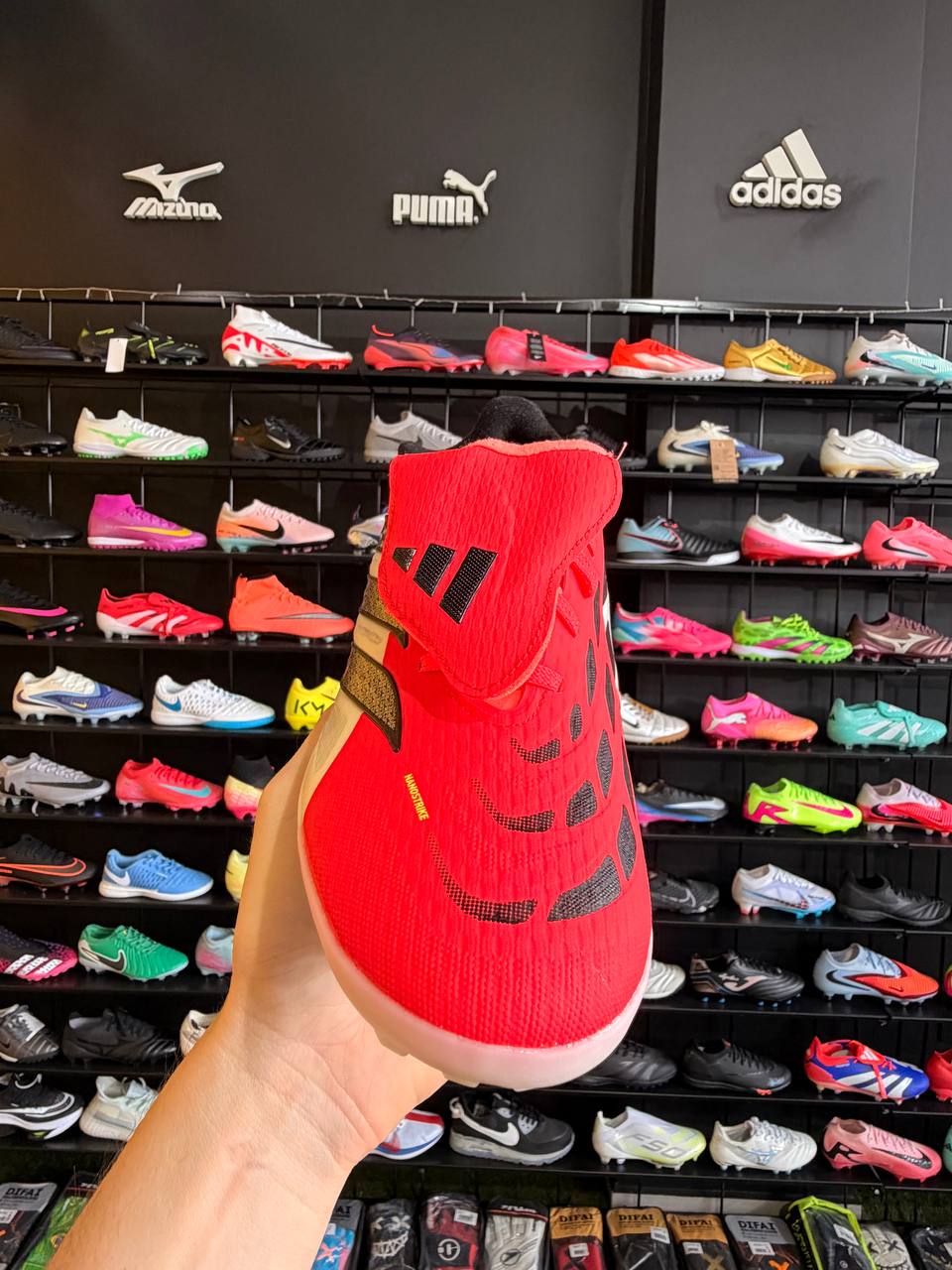ADIDAS PREDATOR TF + BRINDES (PRONTA ENTREGA)