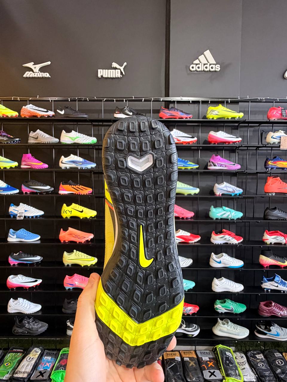 NIKE VAPOR 16 TF + BRINDE (PRONTA ENTREGA)