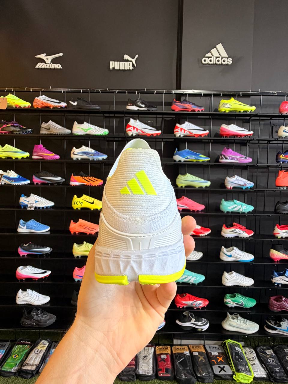 ADIDAS F50 TF + BRINDES (PRONTA ENTREGA)