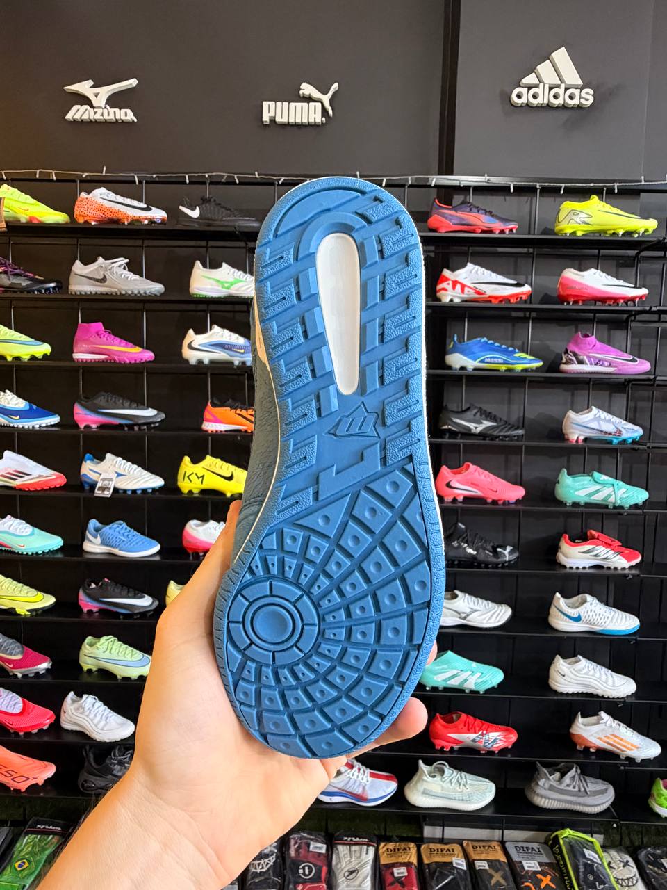 MUNDO INFINITY FUTSAL + BRINDE (PRONTA ENTREGA)