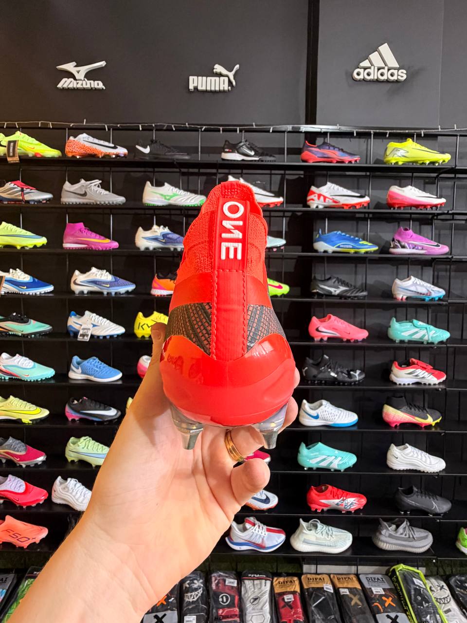 PUMA ONE SG PROFISSIONAL + BRINDE (PRONTA ENTREGA)