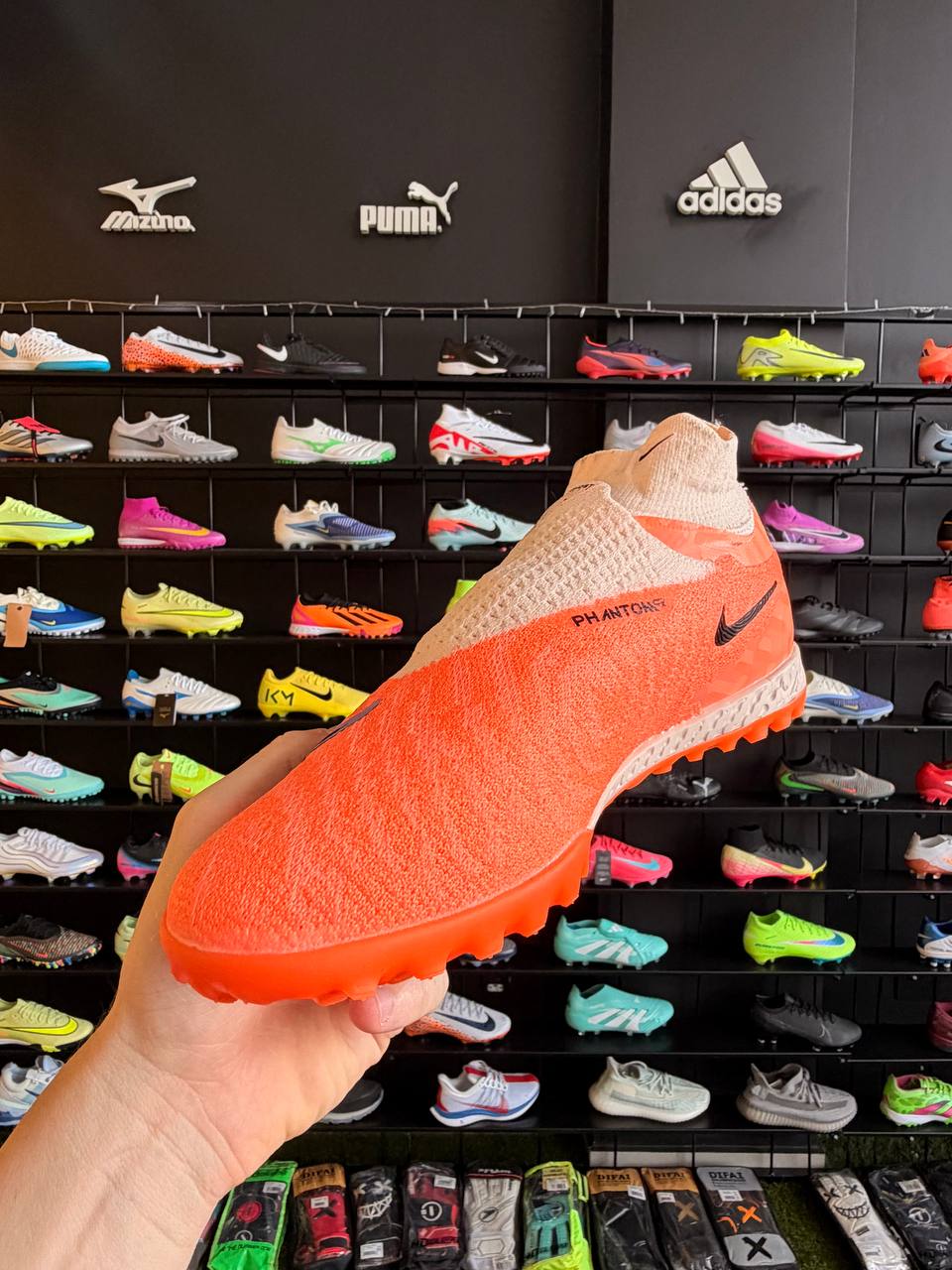 NIKE PHANTOM GX TF + BRINDE (PRONTA ENTREGA)