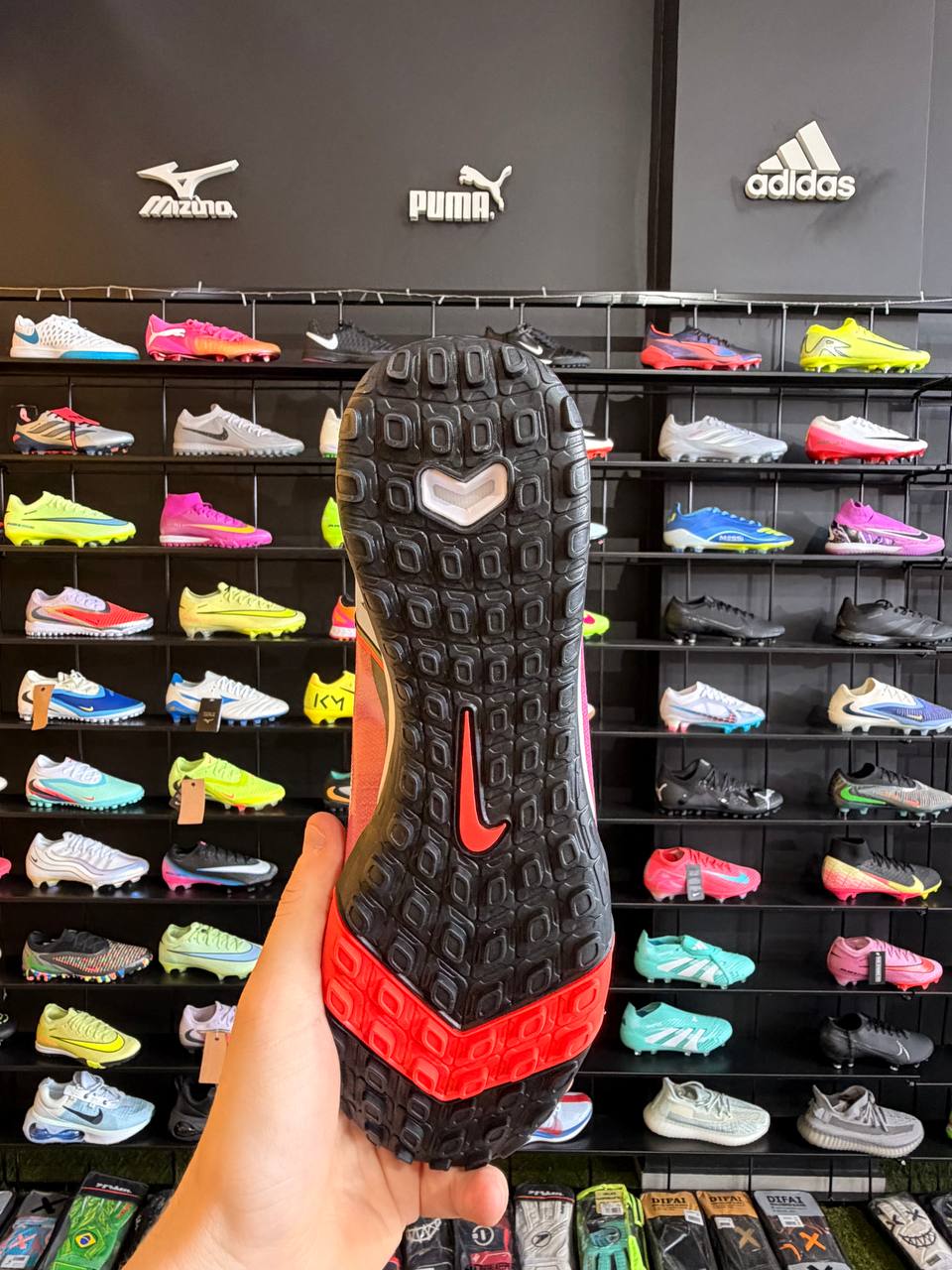 NIKE VAPOR 16 TF + BRINDE (PRONTA ENTREGA)