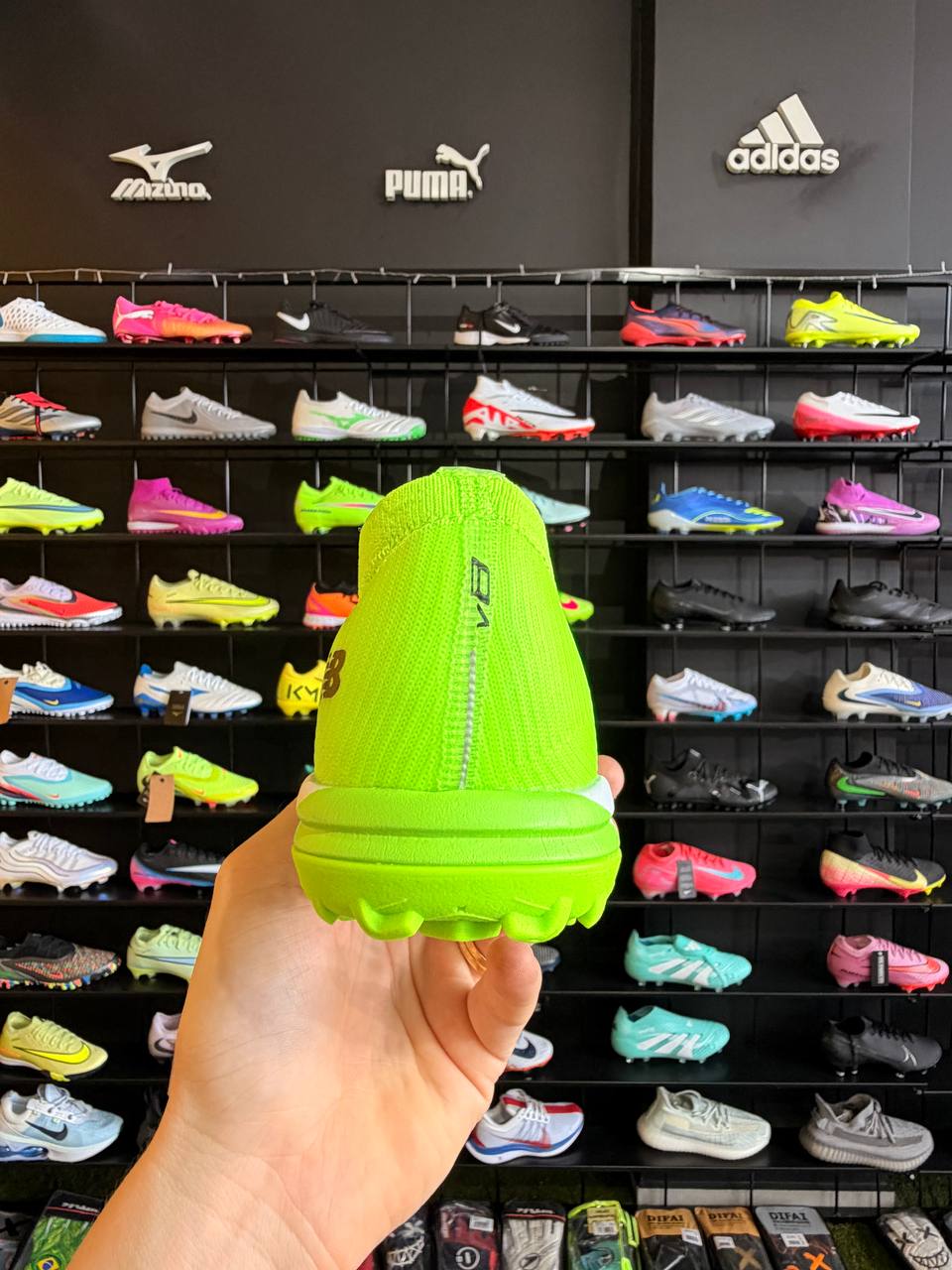 NEW BALANCE FURON (TF) PRONTA ENTREGA