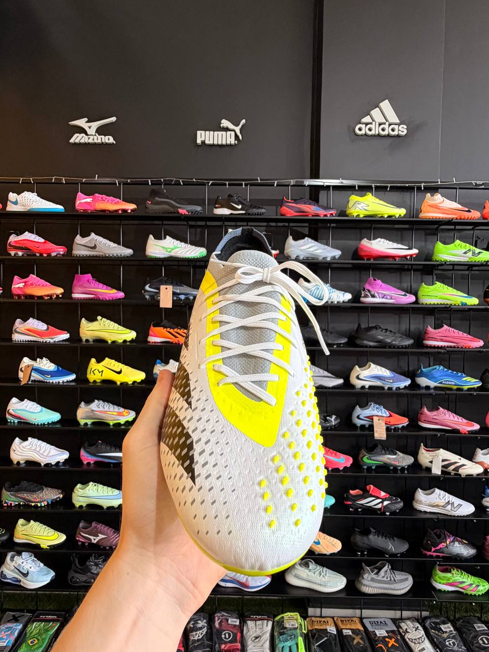 ADIDAS PREDATOR ACCURACY FG + BRINDES (PRONTA ENTREGA)