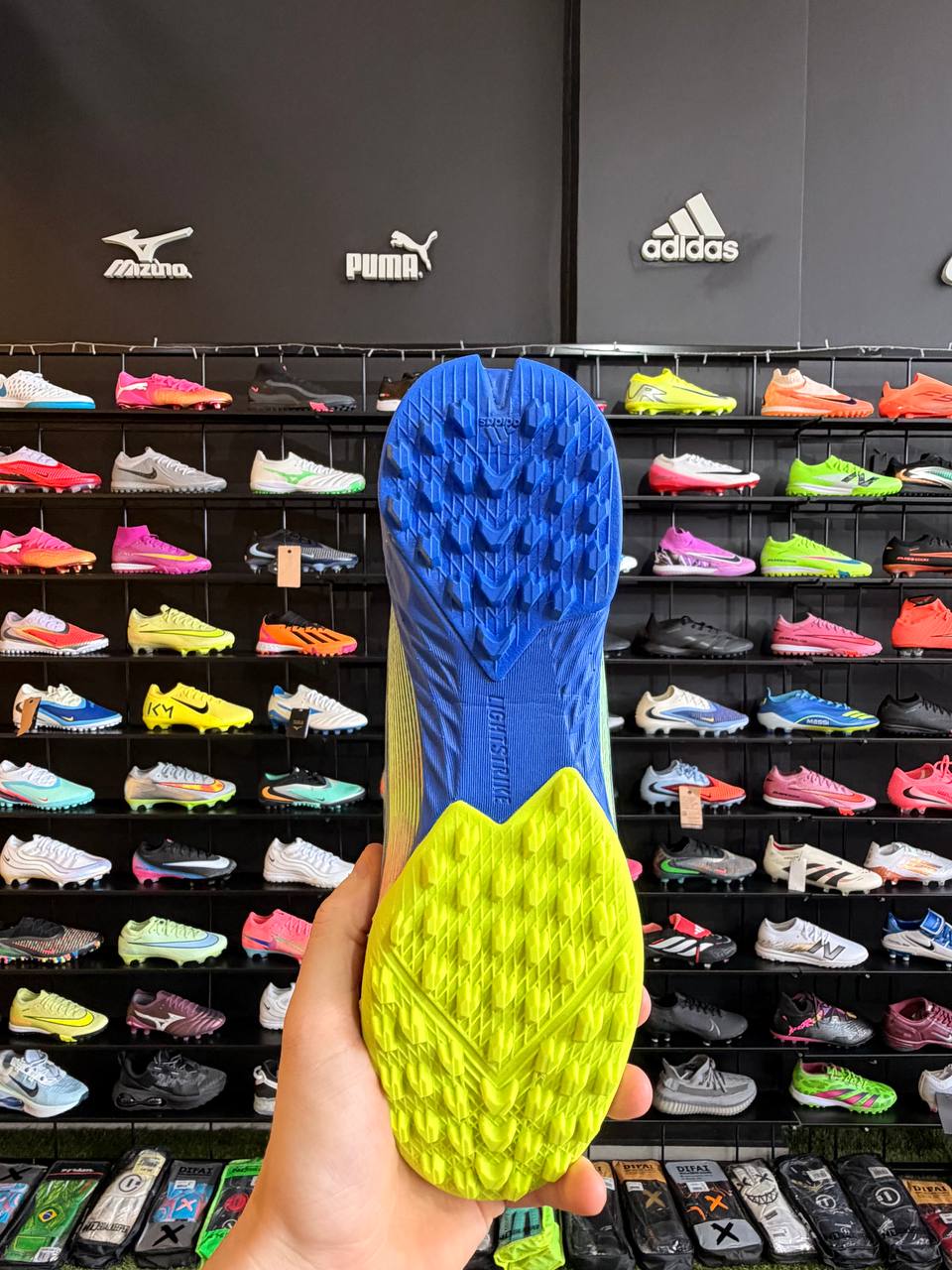 ADIDAS F50 TF + BRINDES (PRONTA ENTREGA)