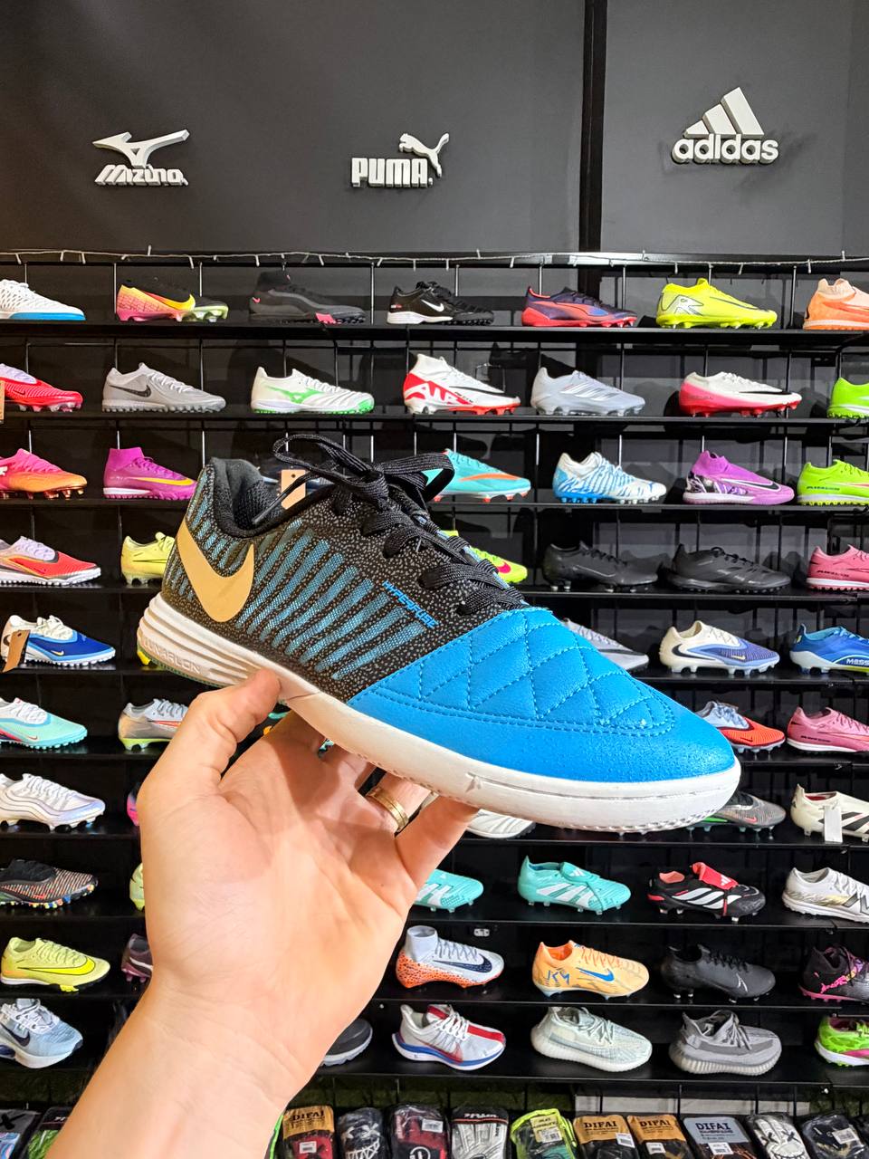 NIKE LUNAR GATO IC + BRINDE (PRONTA ENTREGA)