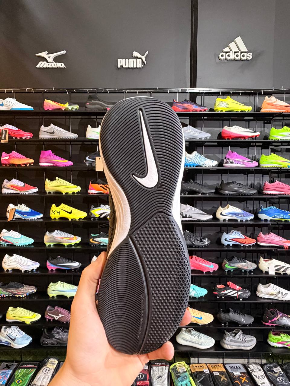 NIKE LUNAR GATO IC + BRINDE (PRONTA ENTREGA)