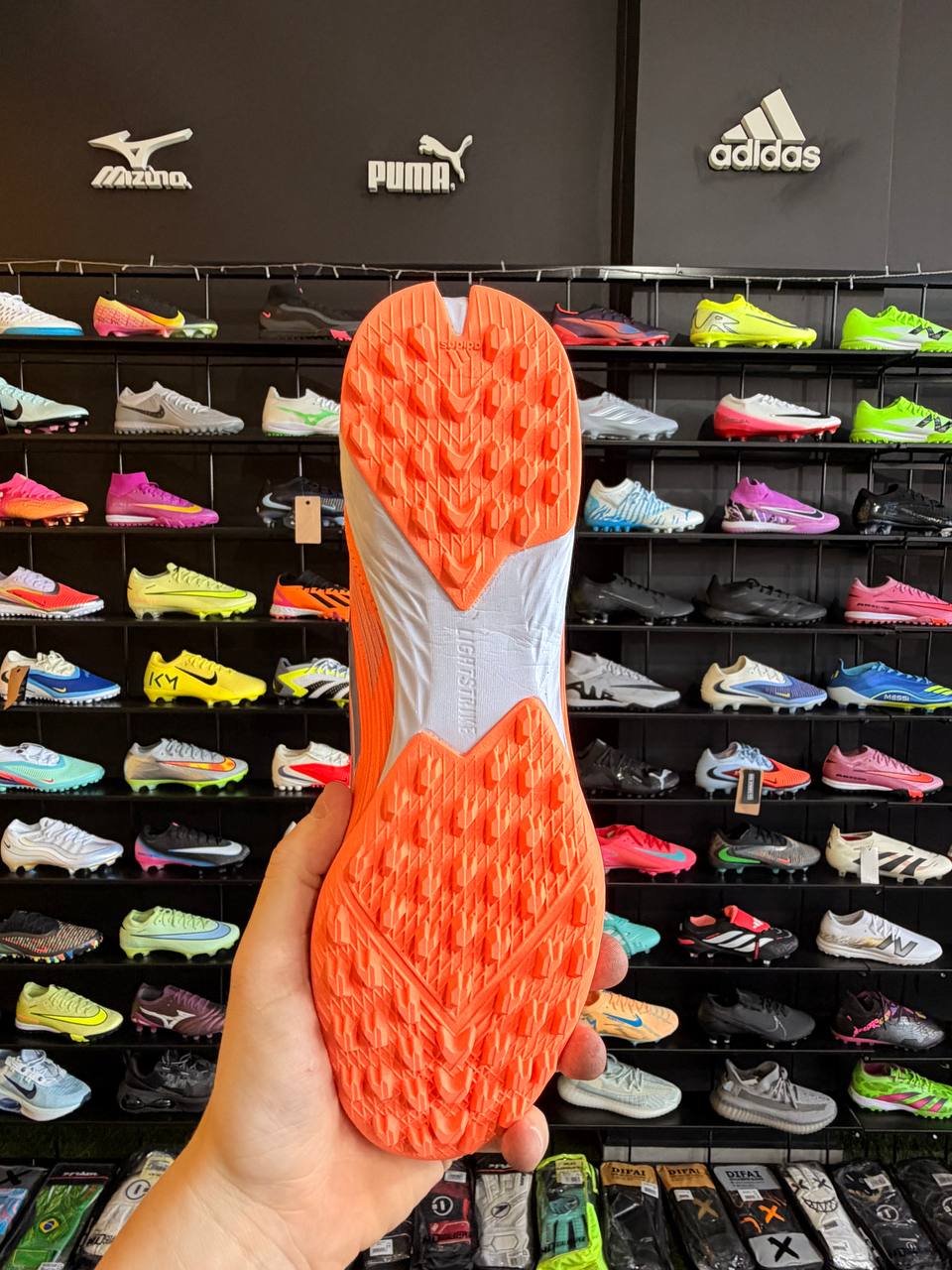 ADIDAS F50 TF + BRINDES (PRONTA ENTREGA)