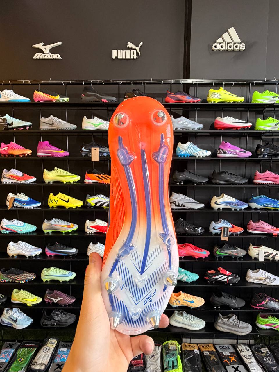 ADIDAS F50 SG + BRINDES (PRONTA ENTREGA)