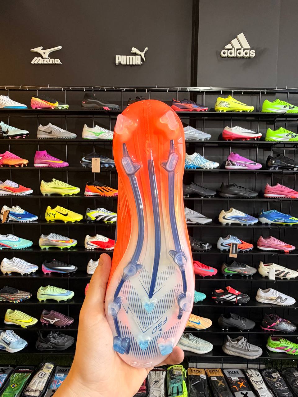 ADIDAS F50 FG + BRINDES (PRONTA ENTREGA)