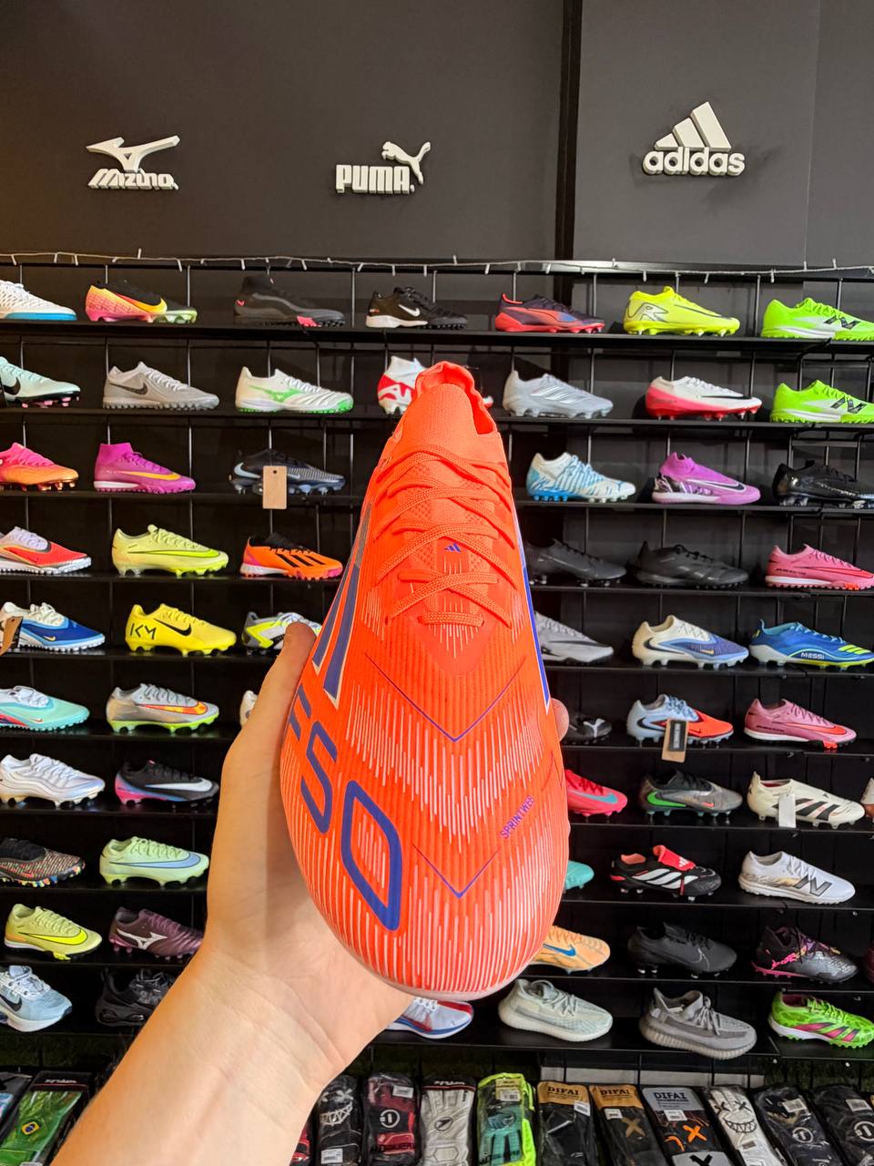 ADIDAS F50 FG + BRINDES (PRONTA ENTREGA)