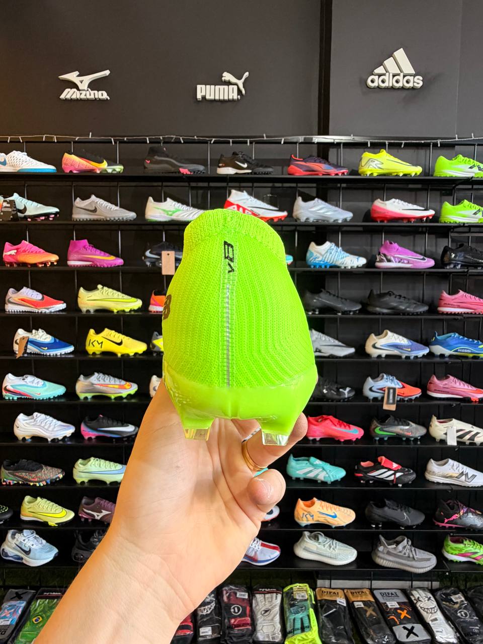 NEW BALANCE FURON FG + BRINDES (PRONTA ENTREGA)