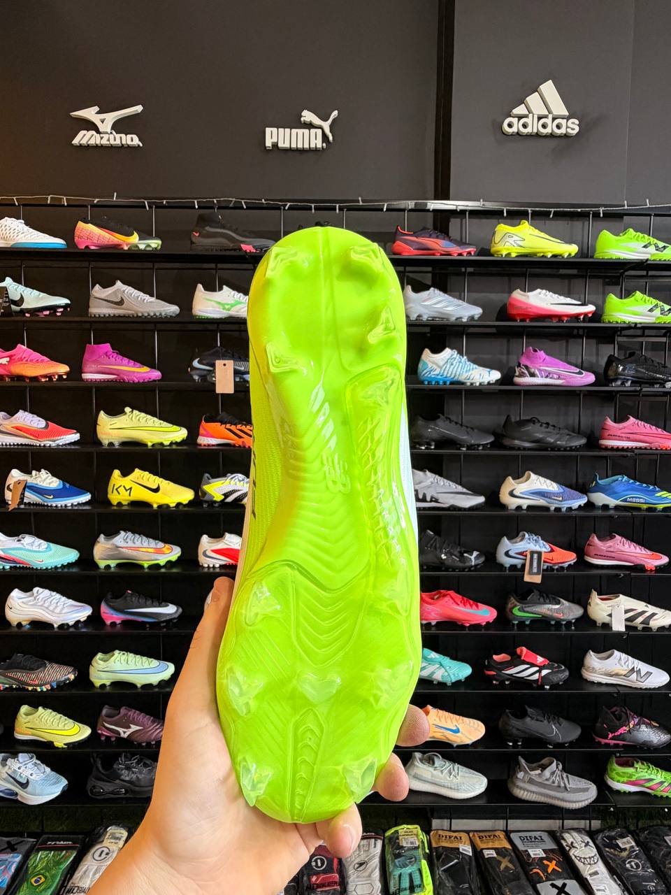 NEW BALANCE FURON FG + BRINDES (PRONTA ENTREGA)