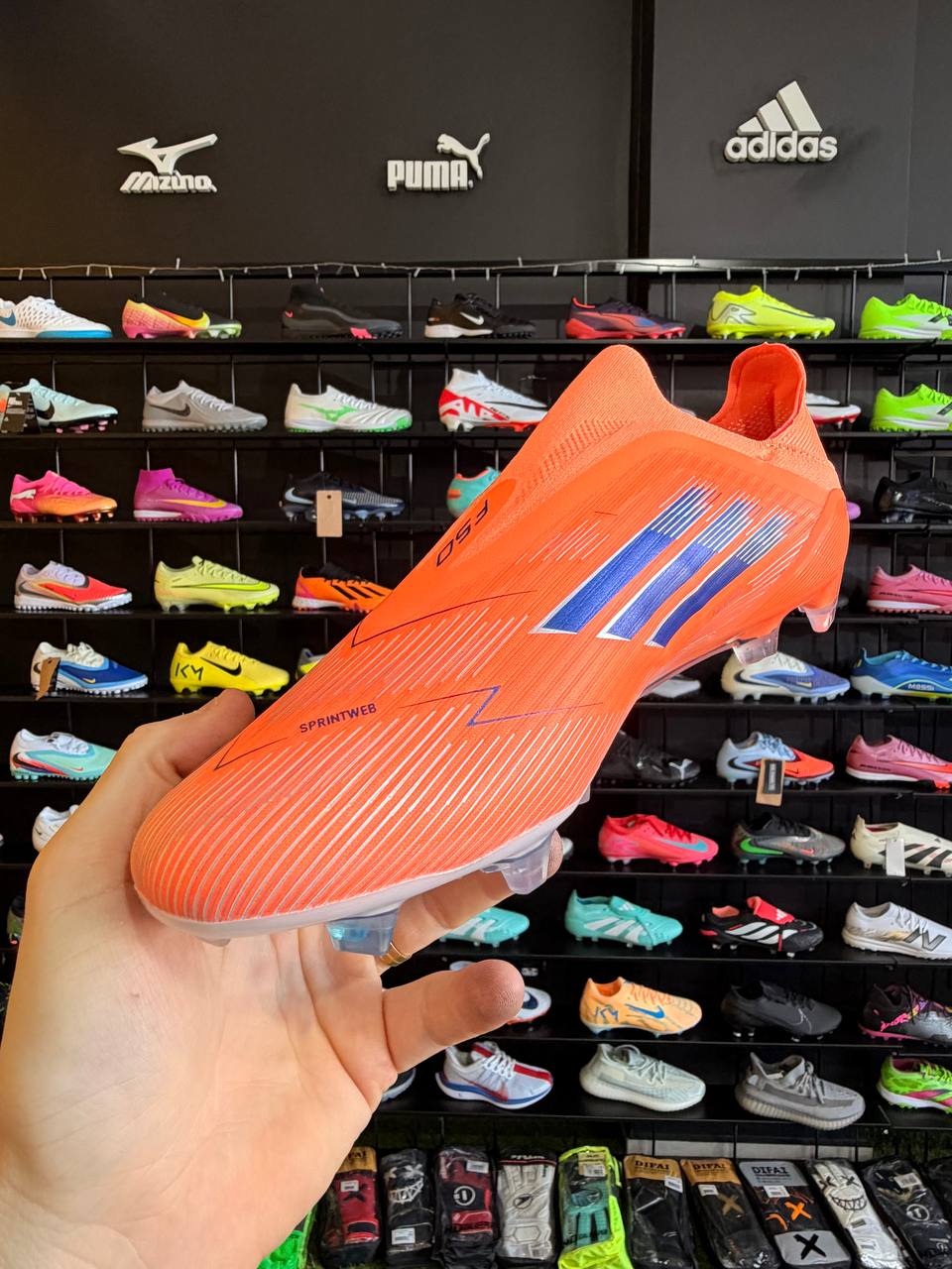 ADIDAS F50 FG + BRINDES (PRONTA ENTREGA)