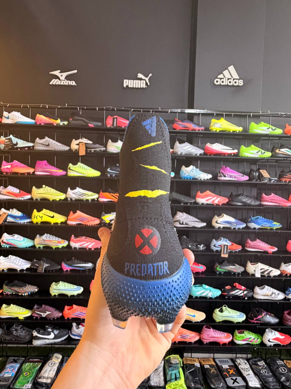 ADIDAS PREDATOR FREAK (FG) PRONTA ENTREGA)