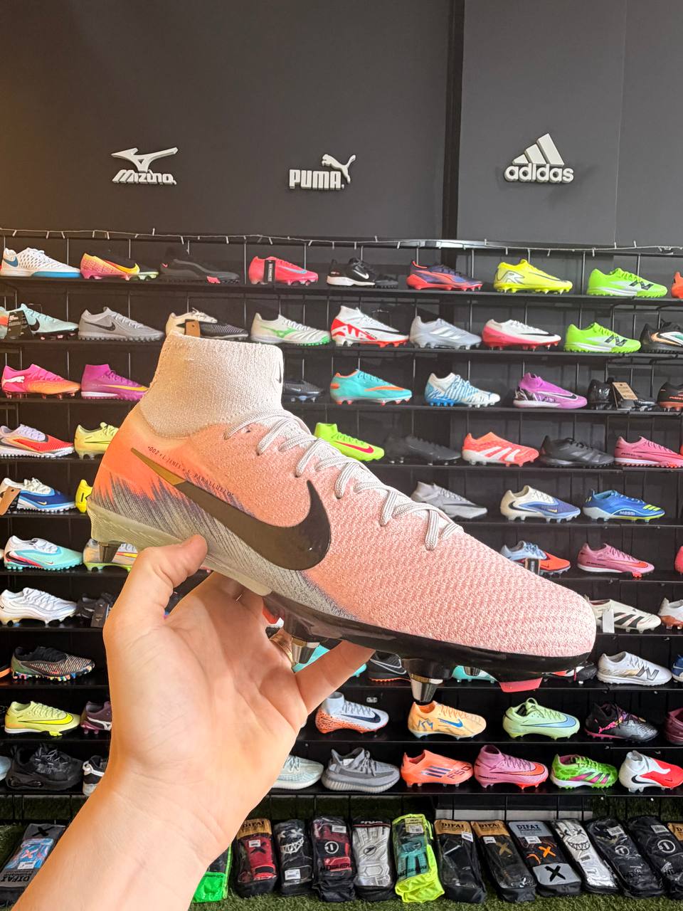 NIKE SUPERFLY 10 ELITE SG + BRINDE (PRONTA ENTREGA)