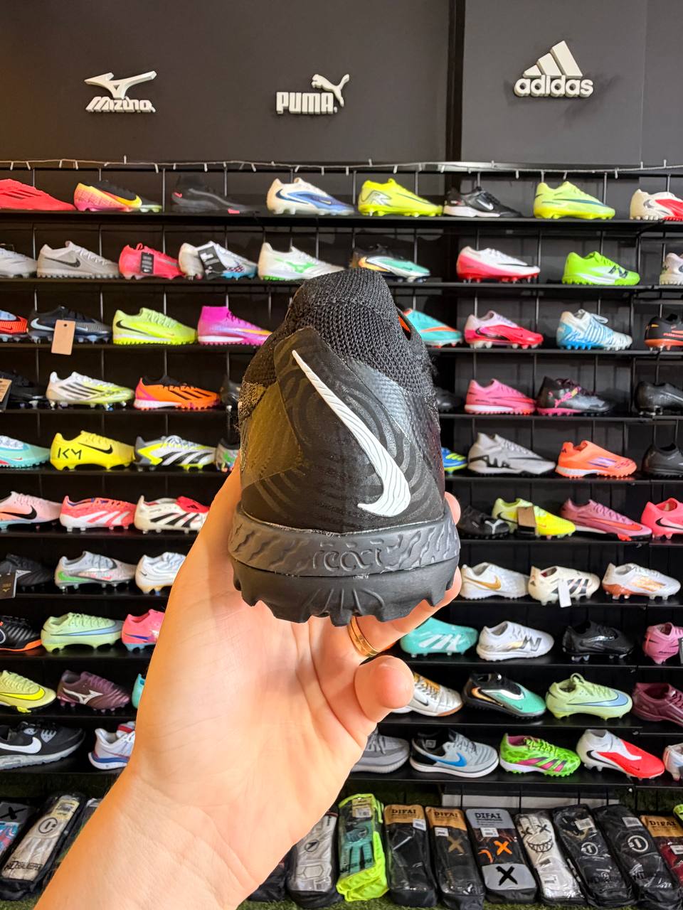 NIKE PHANTOM GX TF + BRINDE (PRONTA ENTREGA)