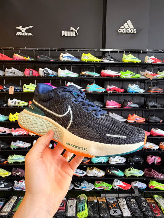 NIKE ZOOMX INVINCIBLE RUN FK 2