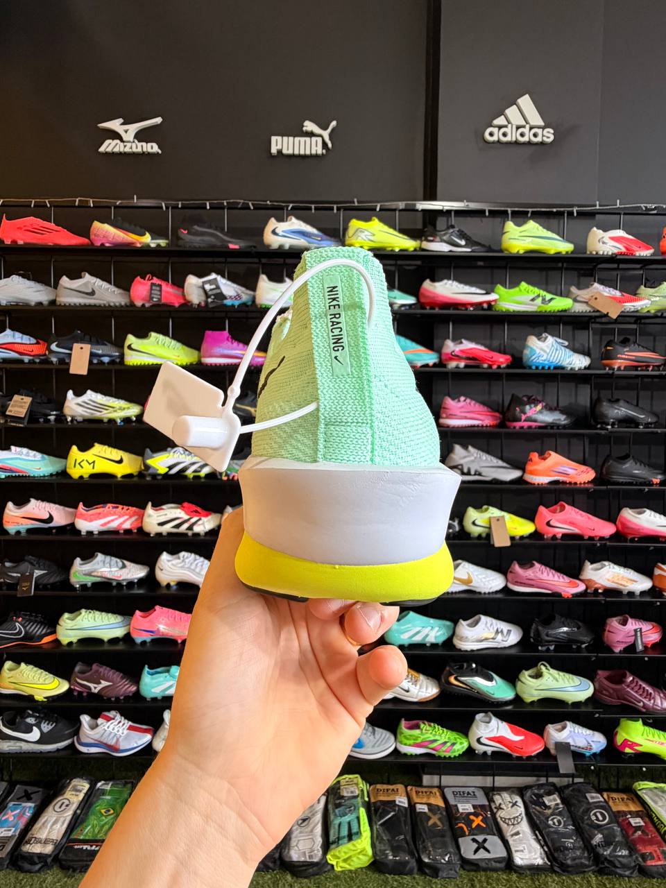 NIKE AIR ZOOM ALPHAFLY NEXT%