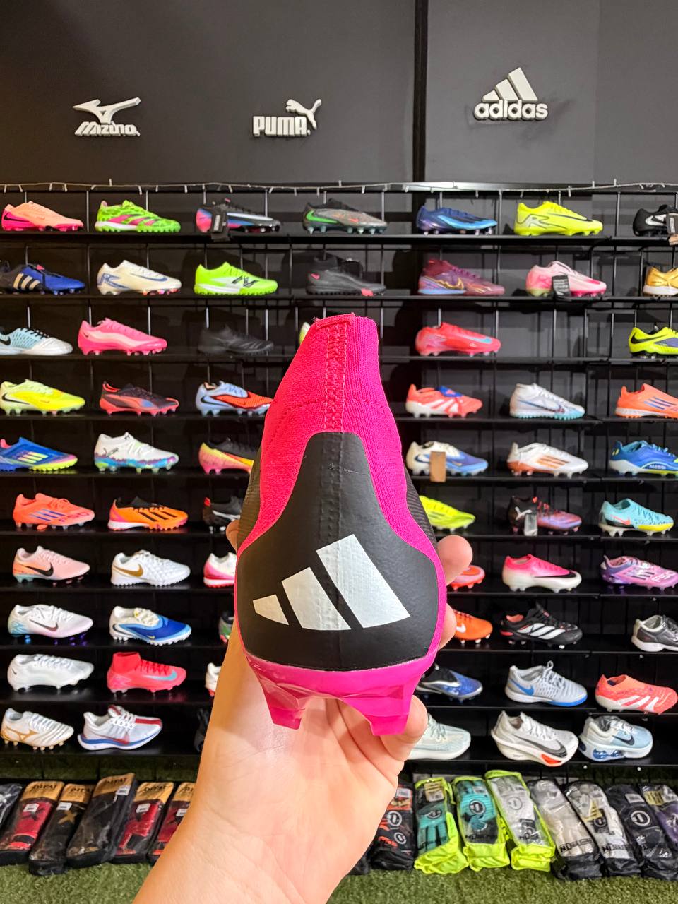 ADIDAS PREDATOR ACCURACY (FG) PRONTA ENTREGA