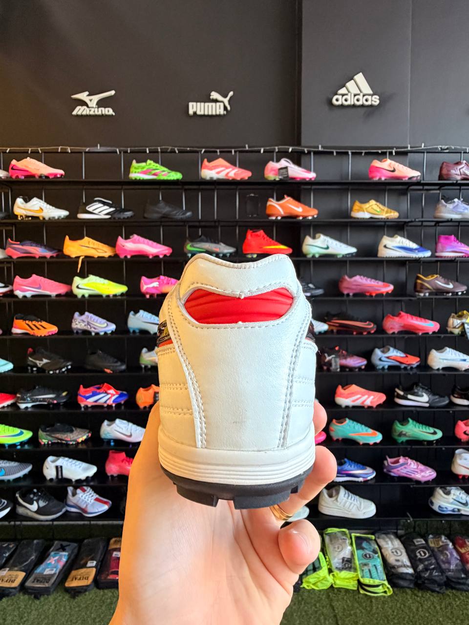 MIZUNO MORELIA TF + BRINDE (PRONTA ENTREGA)