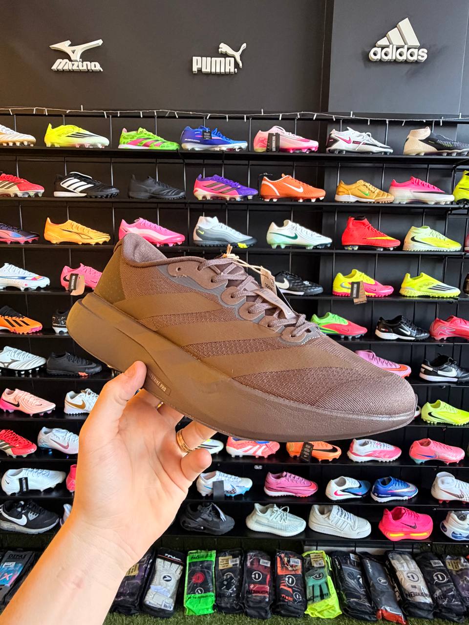 ADIDAS ADIZERO EVO SL