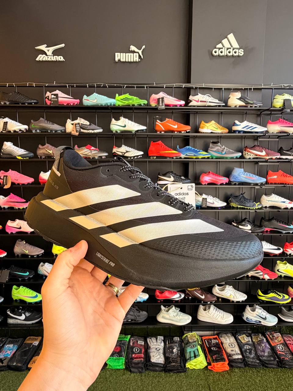 ADIDAS ADIZERO EVO SL