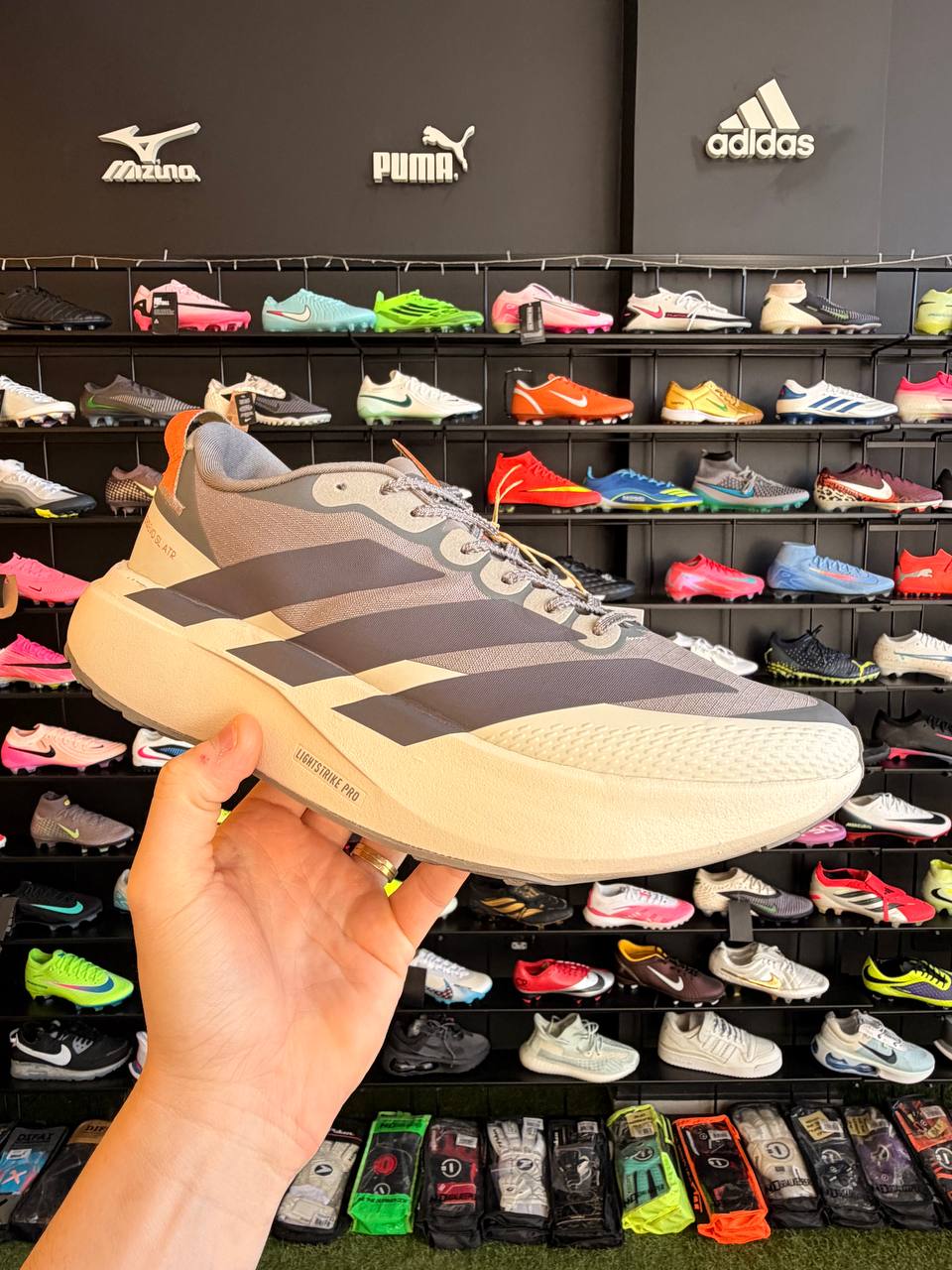 ADIDAS ADIZERO EVO SL